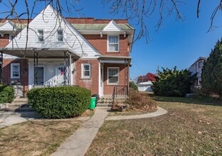 Building Photo - 735b N 22nd St