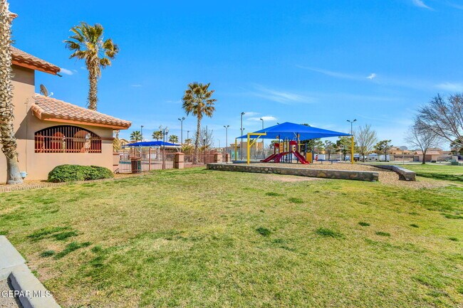 Foto del edificio - 3647 Morgan Bay Pl