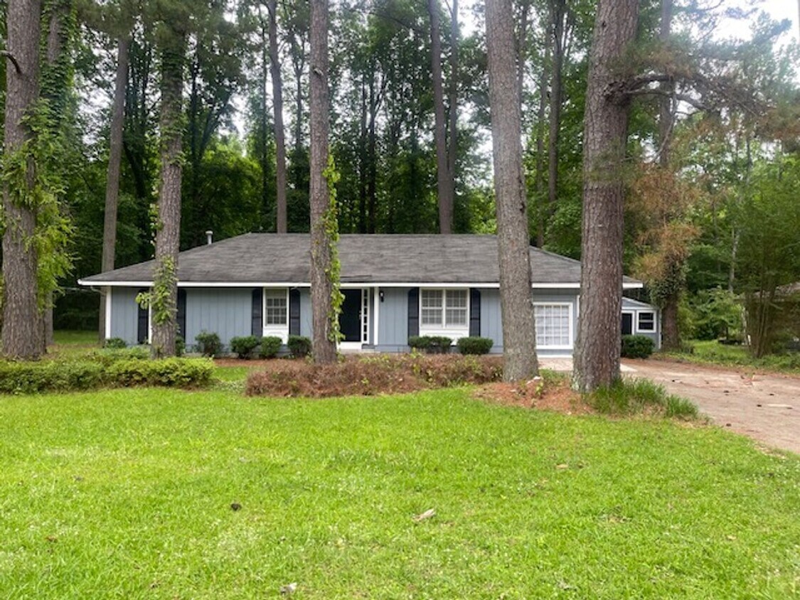 143 Alton Dr, LaGrange, GA 30241 House Rental in LaGrange, GA