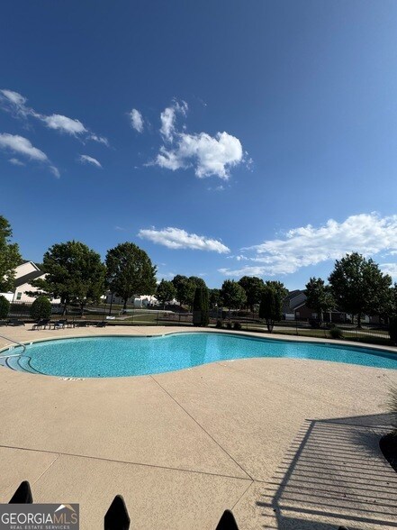 Foto del edificio - 2555 Flat Shoals Rd