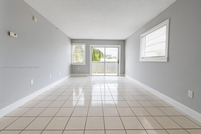 Foto del edificio - 140 NW 14th Ave