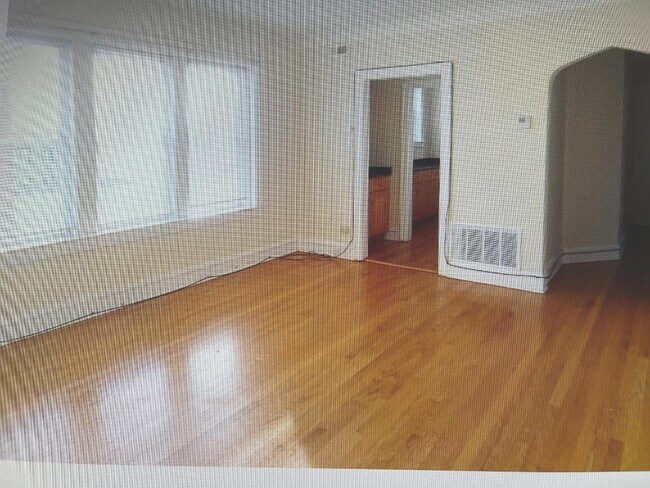 Building Photo - 2753 W Arthur Ave