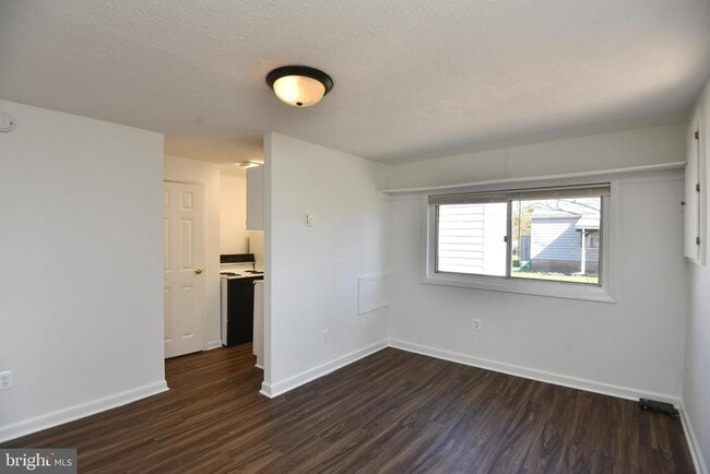 Foto del edificio - 9001 Yorkshire Ln