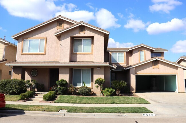 Building Photo - 2346 E Early Ave