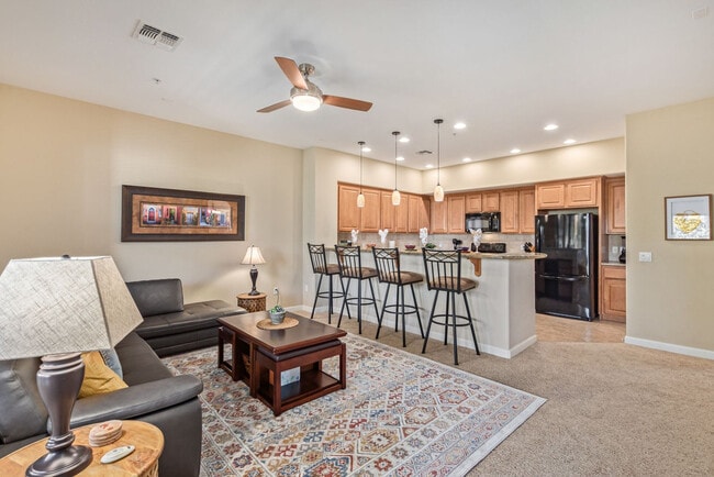 Building Photo - 4777 S Fulton Ranch Blvd