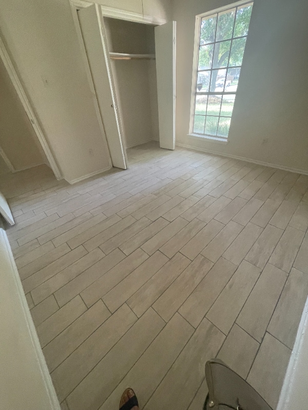 Foto del edificio - 24111 Lone Elm Dr