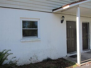 Building Photo - 6417 SW 9th Ave