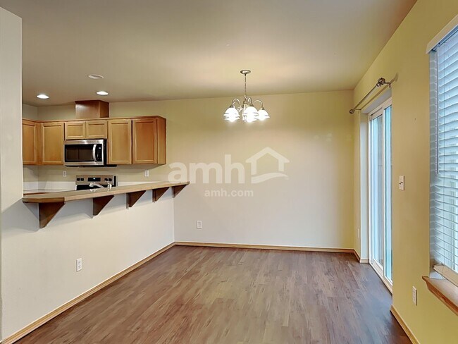 Foto del edificio - 5221 166th Street Ct E