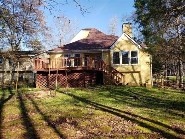 Foto del edificio - 4771 W Lake Dr SE