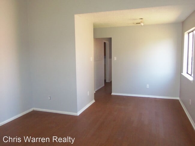 Building Photo - 2 br, 1 bath House - 1402 W Braker Lane #A