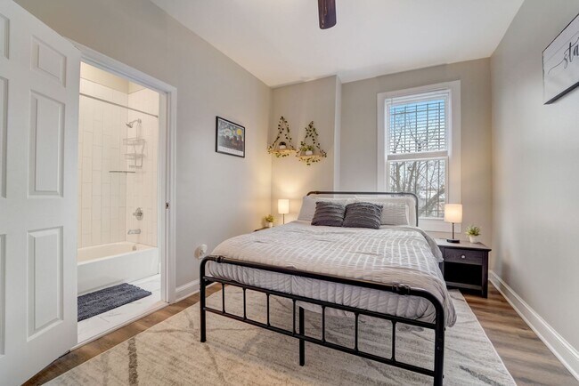 Foto del edificio - Calvert Street Unit 3 (N.)