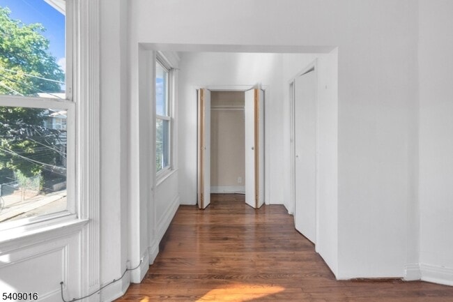 Foto del edificio - 19 N 7th St