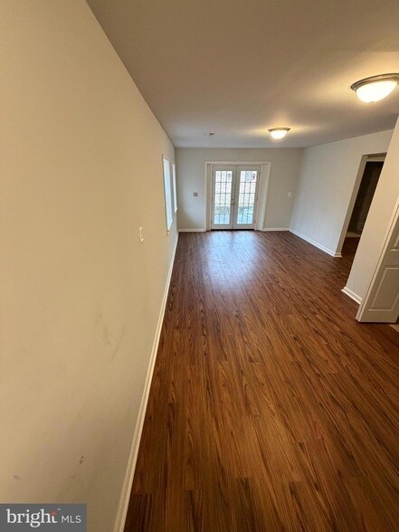 Foto del edificio - 4 Bryant Blvd