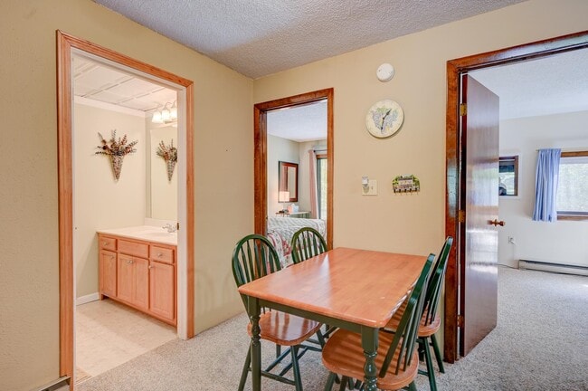 Building Photo - 5 Sandtrap Loop