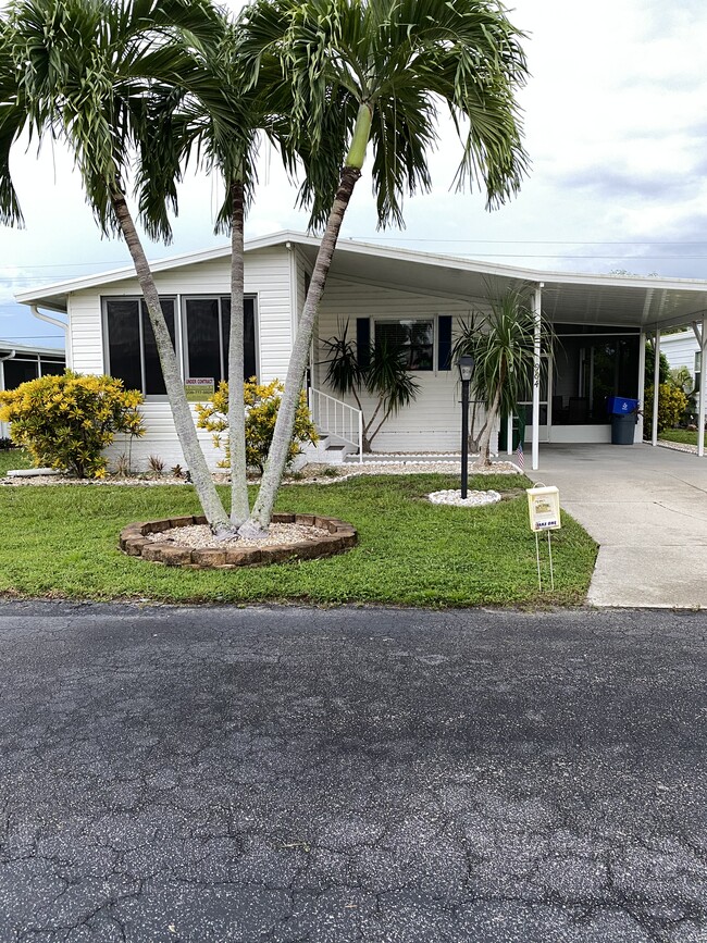Building Photo - 964 Plymouth Rock Dr