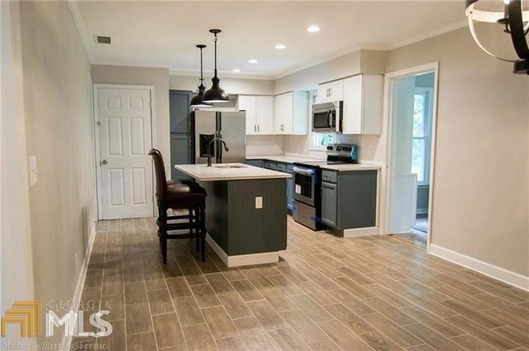 Building Photo - 11 Mitchell Circle