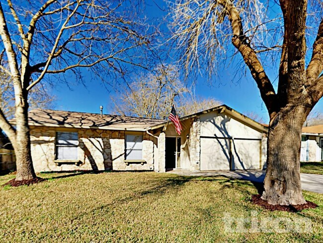 Building Photo - 8415 Glen Echo