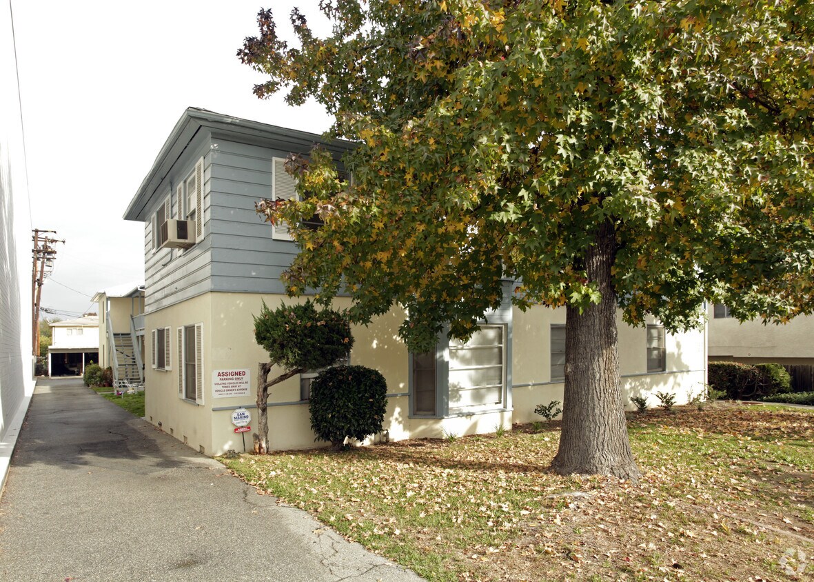 Foto del edificio - 1210-1212 N Stoneman Ave