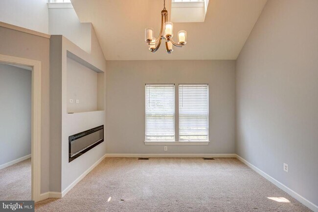 Foto del edificio - 4503 Hidden Stream Ct