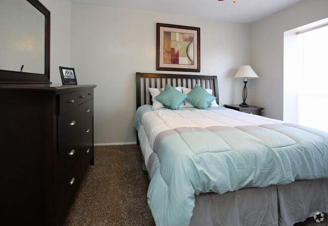 Cooks Creek - Apartments in Farmers Branch, TX | Apartments.com