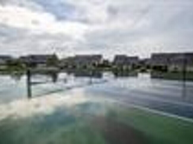 Building Photo - 2 Bedroom Townhome in Williston,