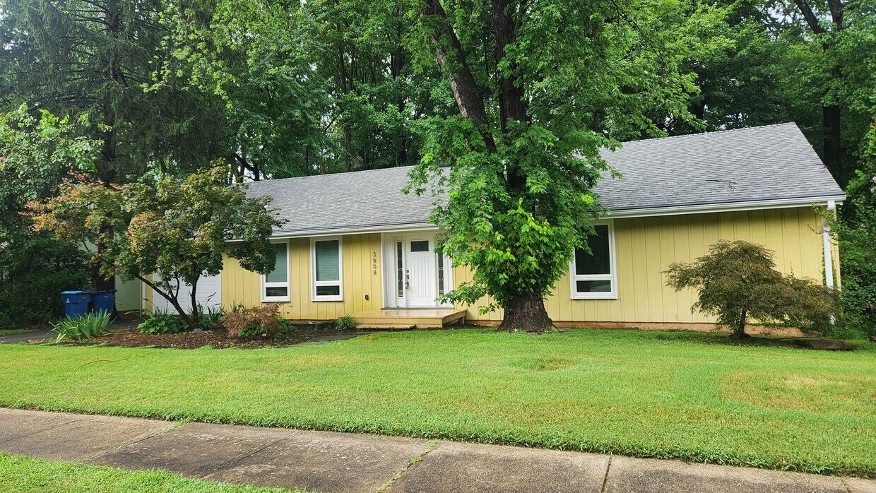 5 BR Near Ft. Belvoir and Historic Mt. Vernon - 5 BR Near Ft. Belvoir and Historic Mt. Vernon
