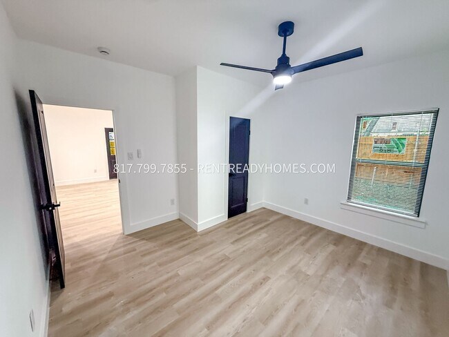 Foto del edificio - 1337 W Bewick St