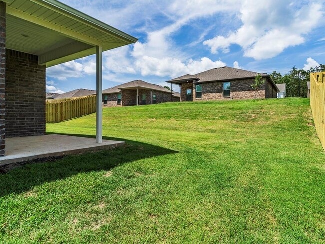 Foto del edificio - 1440 Emmerson St