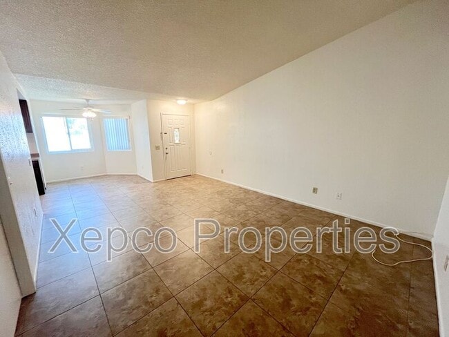 Foto del edificio - 41680 Maroon Town Rd