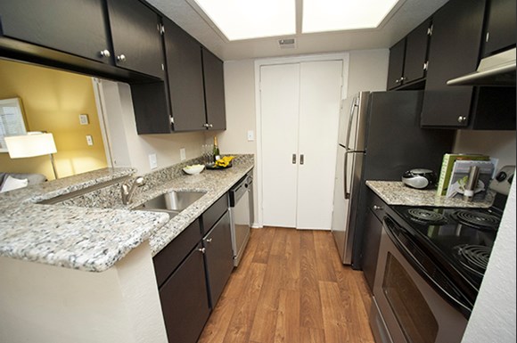 Foto principal - 1515 Grand Concourse Rd