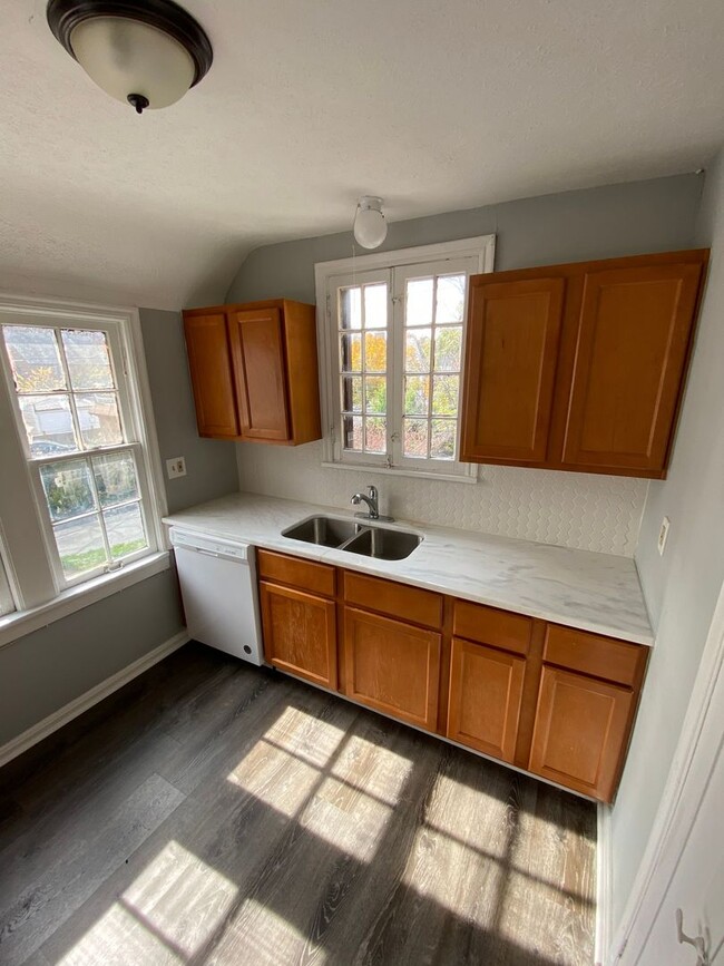 Building Photo - Gridley3718