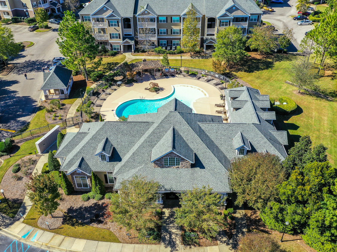 Aerial View of Clubhouse and Pool - Legends at Taylor Lakes