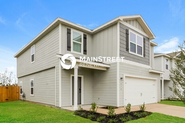 Foto del edificio - 5 Bedroom Pet-Friendly Home in New Braunfels, TX with Main Street Renewal