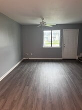 Building Photo - 144 Cheri Ln