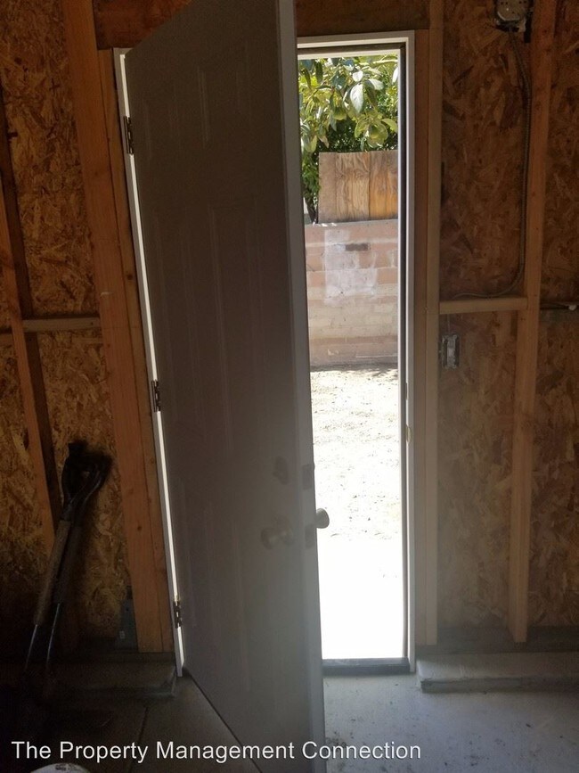 Foto del edificio - 4 br, 2 bath House - 12050 E 162nd Street