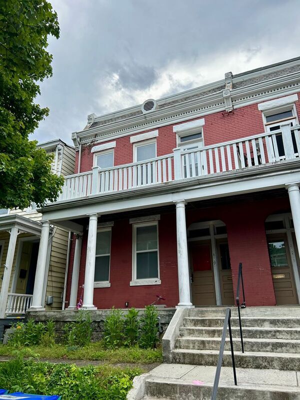 Primary Photo - 419 N 26th St