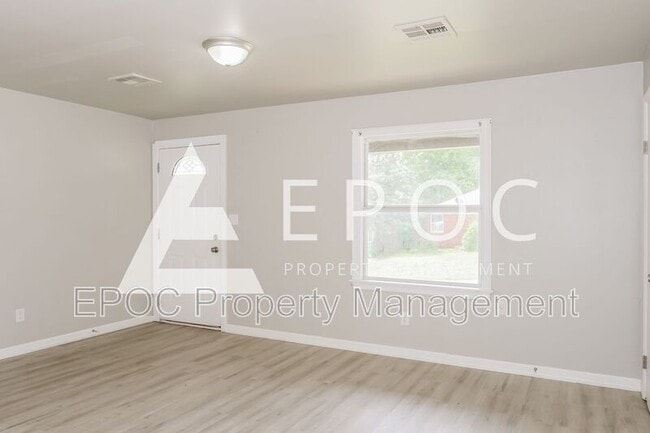 Building Photo - 3107 NW 41st St