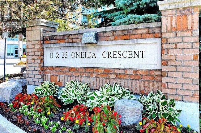 Photo du bâtiment - 23-1223 Oneida Crescent