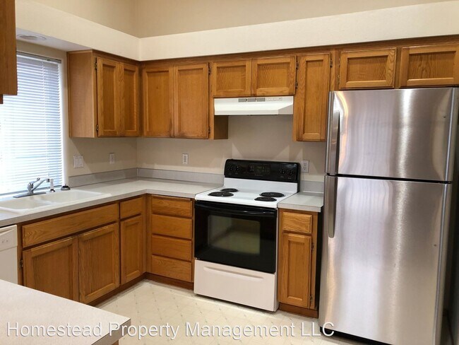 Building Photo - 3 br, 2 bath House - 5689 Moonstone Lp. SE