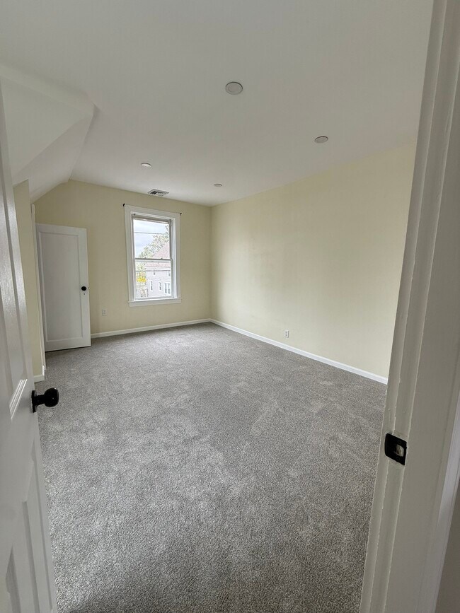 Foto del edificio - 80 Gladstone St