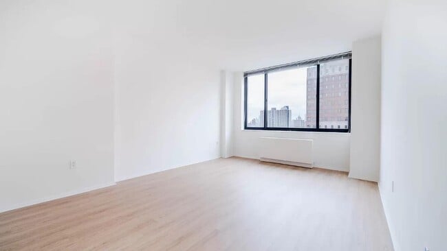 Building Photo - 161 Remsen St