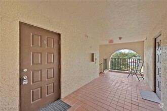 Building Photo - 830 Wiggins Pass Rd
