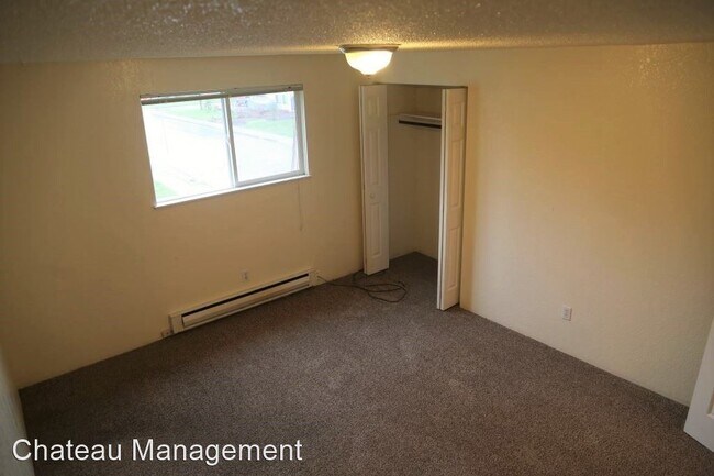 Foto del edificio - 4 br, 1.5 bath House - 2600 SE Ryan St.