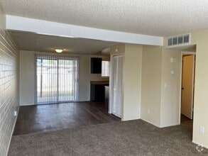 Building Photo - 4131 S Queen Palm Dr