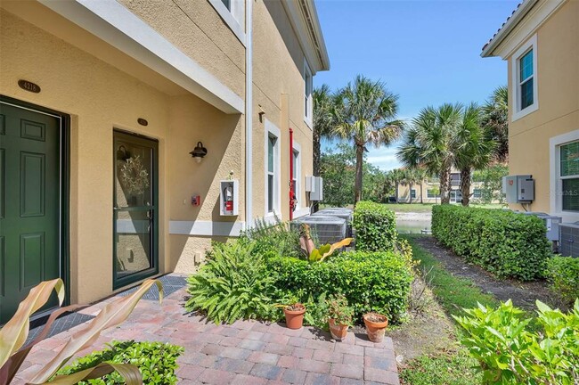 Foto del edificio - 4214 Frontier Ln