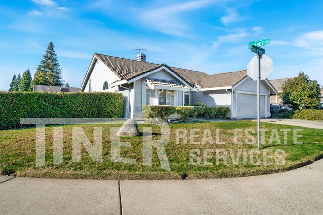 Building Photo - Beautiful Rocklin 3 bedroom with large yar...