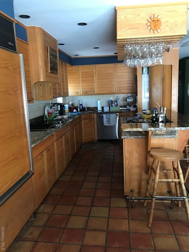 Foto del edificio - 750 Lido Blvd