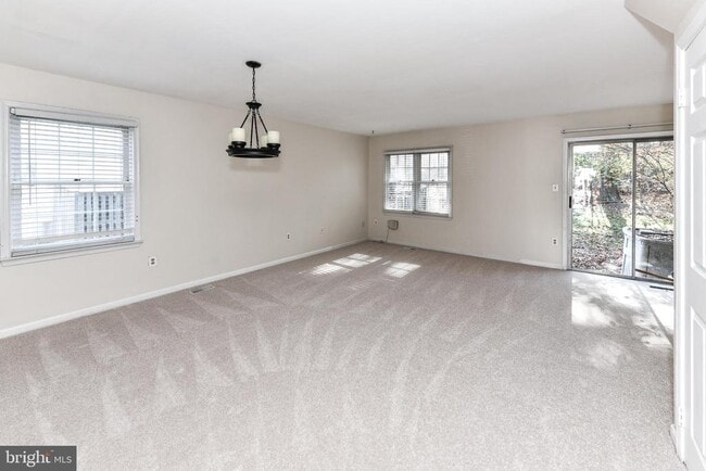 Building Photo - 14639 Stone Range Dr