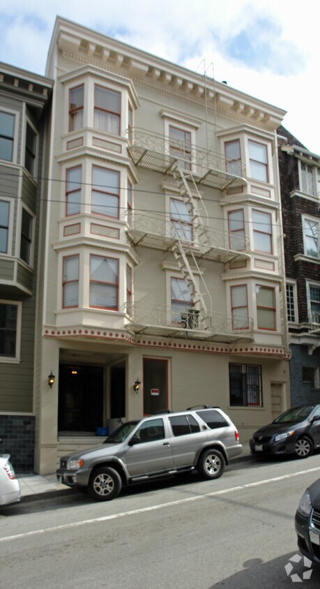 Primary Photo - 1440 Sacramento St