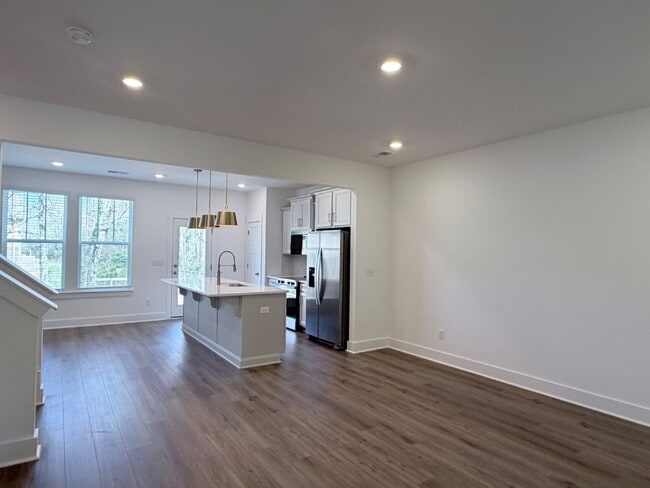 Building Photo - Brand-New 3BR Townhome with Garage in Clayton Crossing